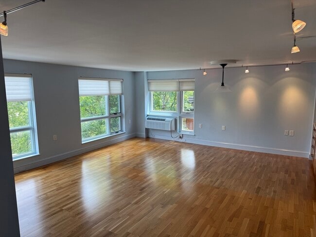 Photo - 66 Winchester St Condo Unit 401