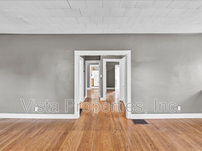 Photo - 3220 Grant Ave