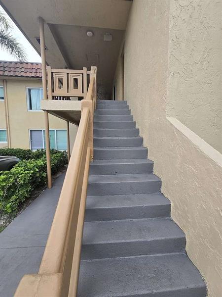 Photo - 2719 NW 39th Terrace Unit 204