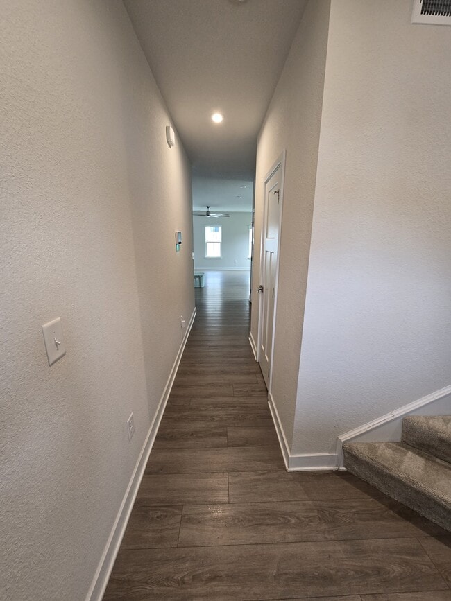 Photo - 1609 Whistling Rd