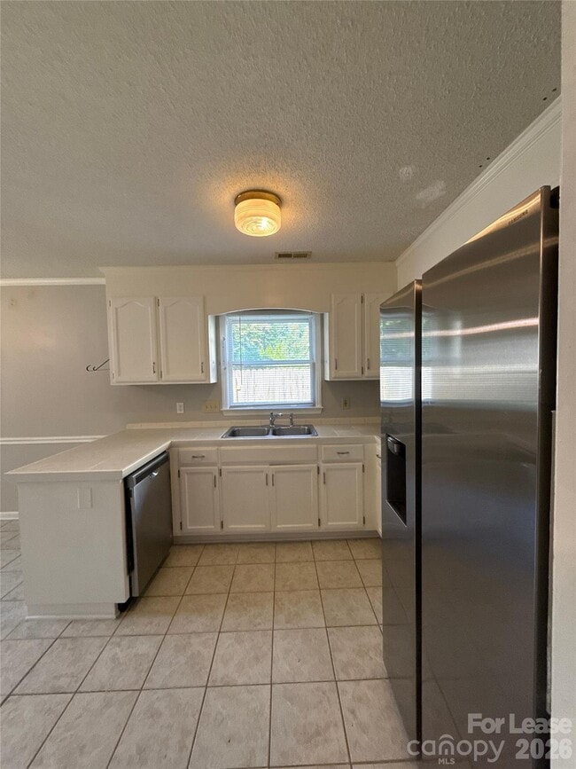 Photo - 7638 Campbell Creek Ln