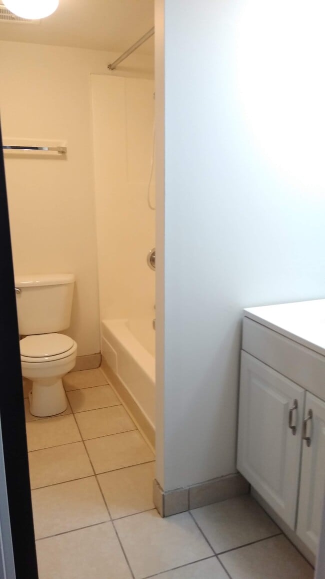 Photo - Ambassador Apartments