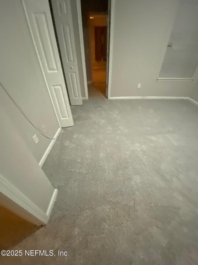 Photo - 339 Southern Branch Ln