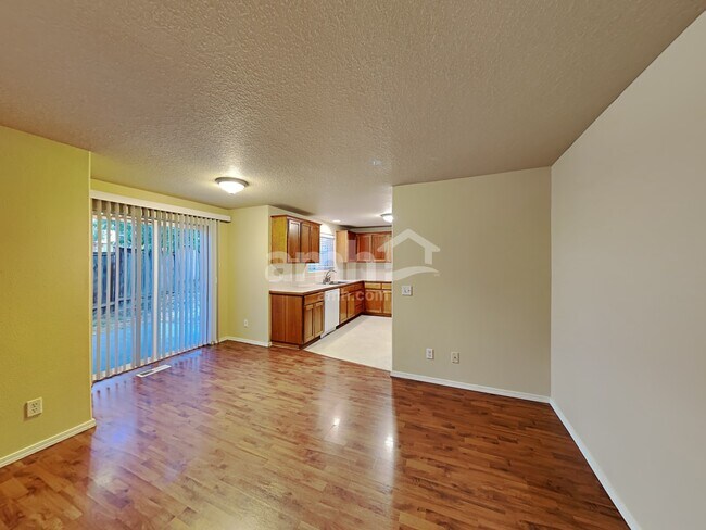 Photo - 34607 Rocky Ct House