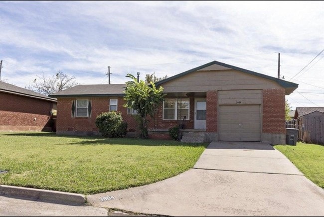 Building Photo - 3804 NW Ferris Ave Rental
