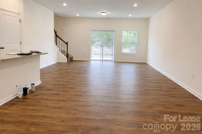 Photo - 2810 Trinity St