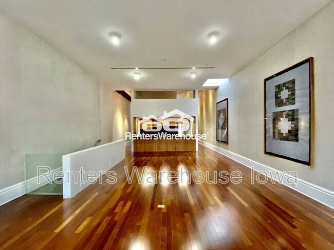 Photo - 520 1/2 Grand Ave