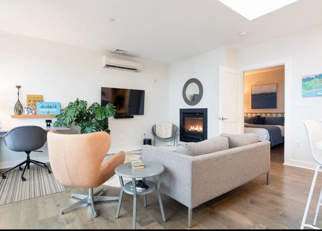 Photo - 62 India St Unit 405