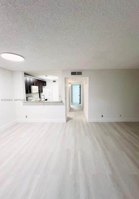 Photo - 10773 Cleary Blvd Unidad 212