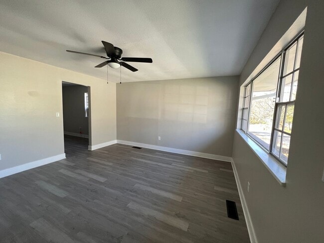 Photo - 4342 Nevada Ave