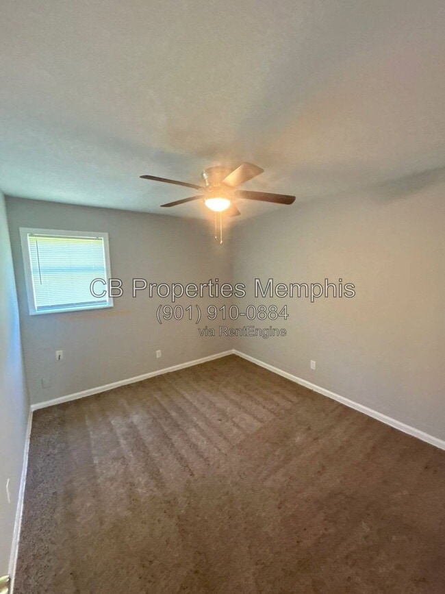Photo - 4811 Bradford Dr