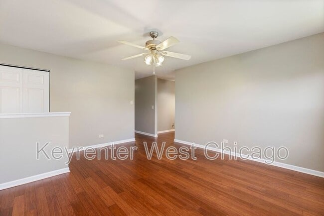 Photo - 1756 Gilberto St