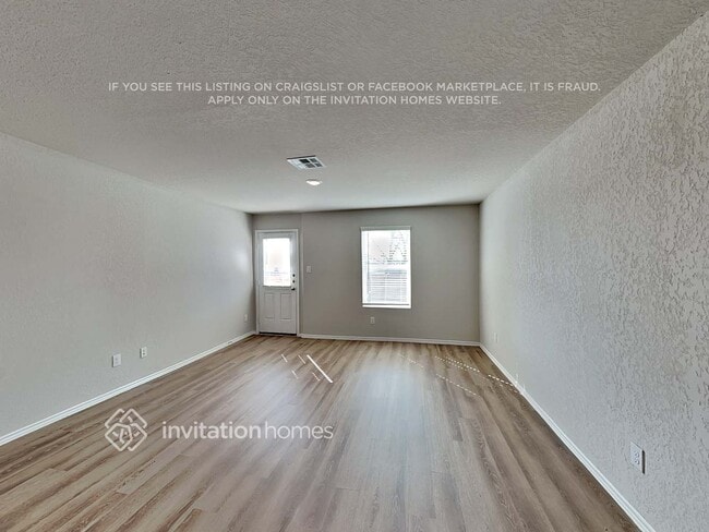 Photo - 4244 Thalweg Way