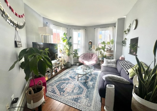 Photo - 64 Bow St Unidad C Rental