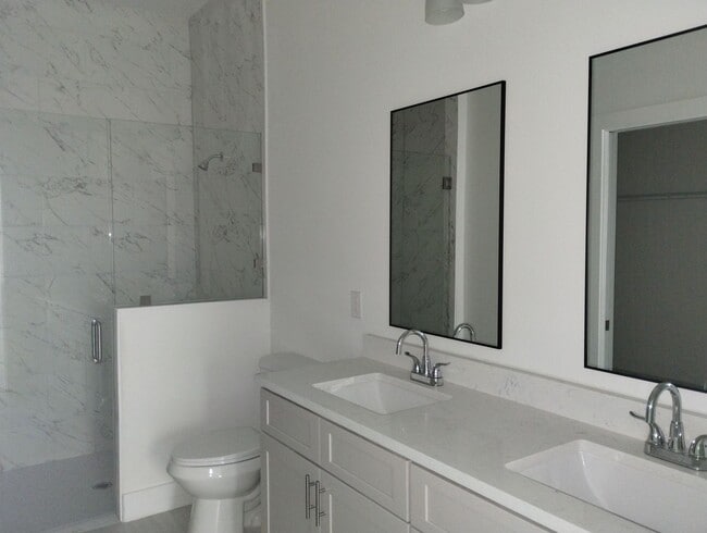 Photo - FOR RENT – Brand New 2025 Duplex!
