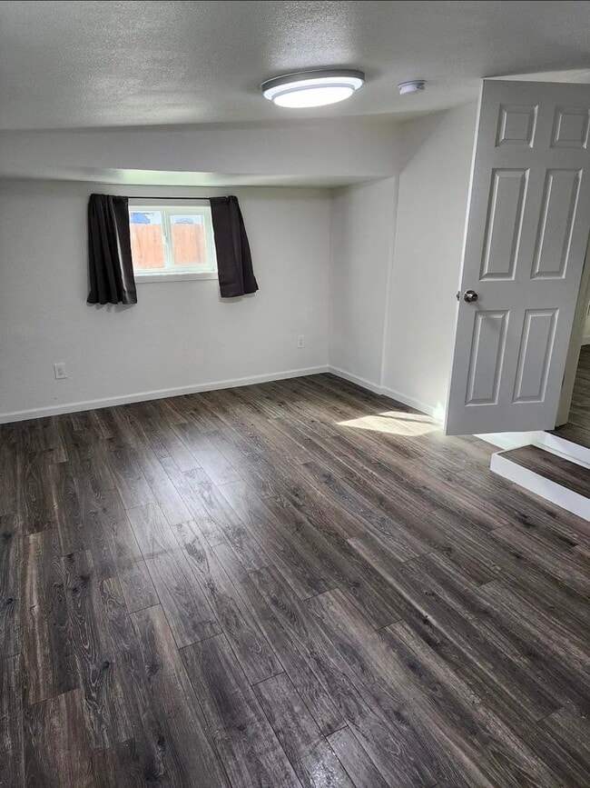 Photo - 2917 E Sanson Ave