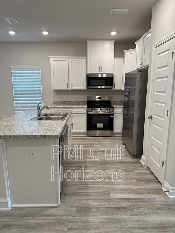 Photo - 1300 Leeway Dr