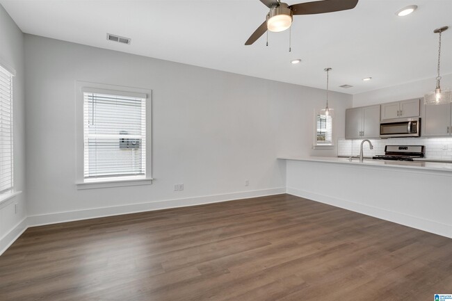 Photo - 4230 Brevard Blvd