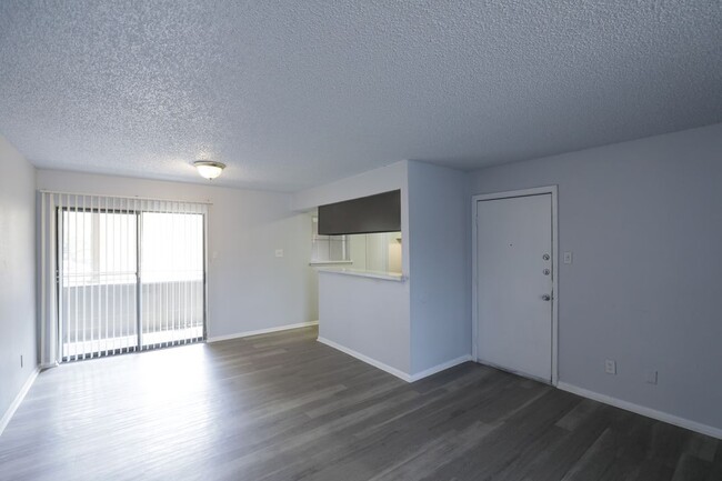 Photo - Tuscany Park Apartments