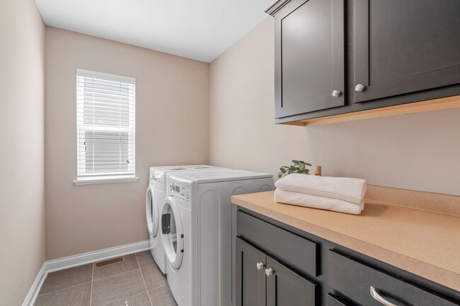 Photo - 965 Orchard Trail