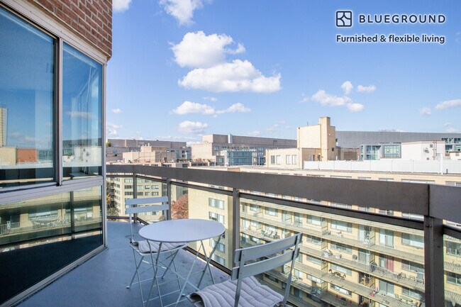 Photo - 2140 L St NW Unidad SI FL11-ID387