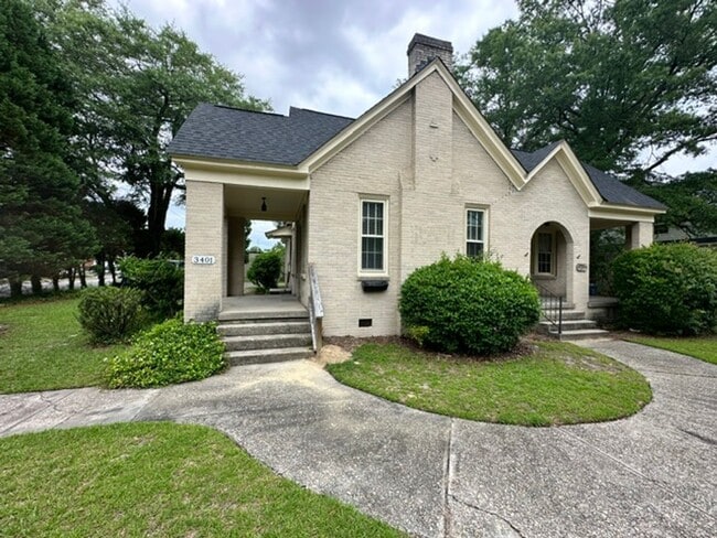 Building Photo - 3401 Unit 3401