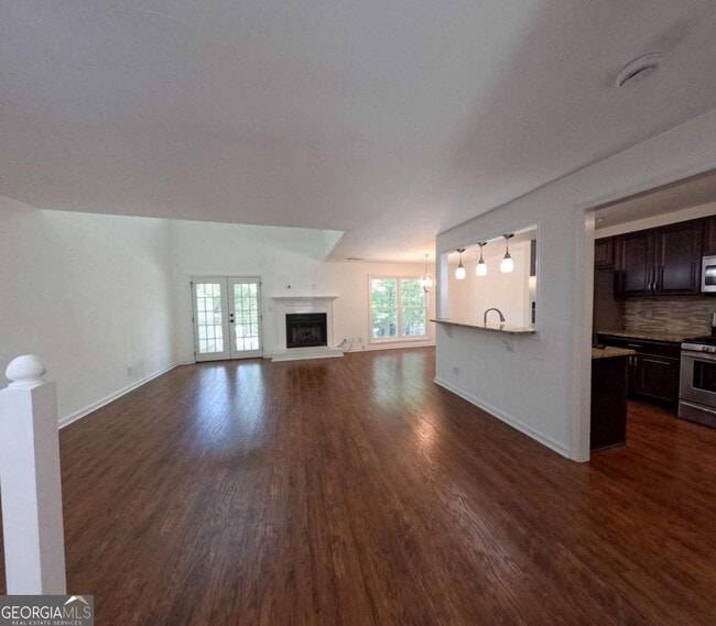 Photo - 705 Bridge Ln
