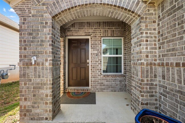 Photo - 109 Earl Keen St