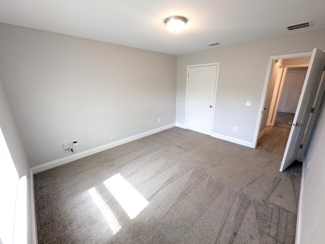 Photo - 1651 Ponderosa Dr