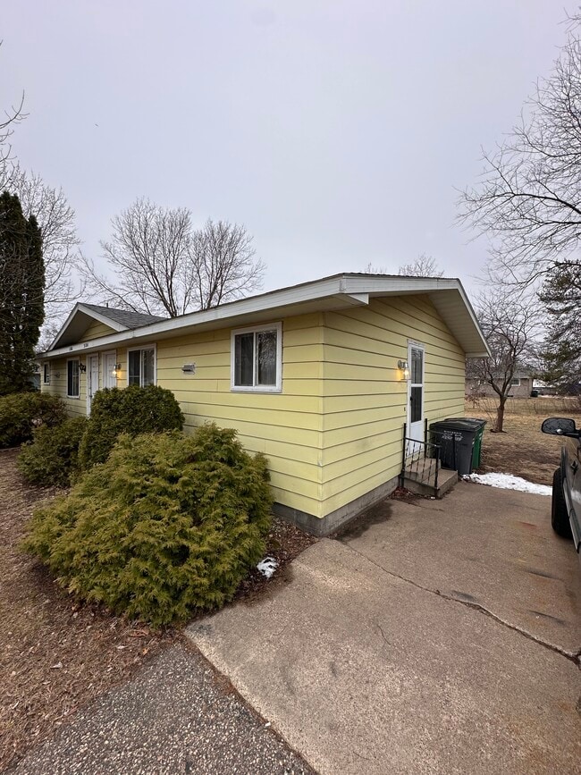 Photo - 3120 13th St S