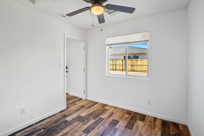 Photo - 1503 W Garden St