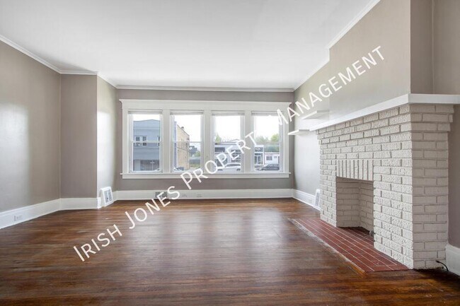Photo - 2518 Delaware Ave