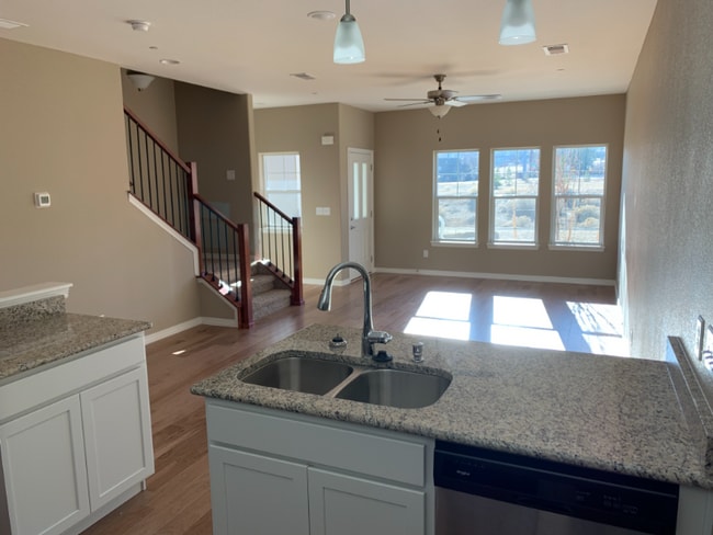 Building Photo - 3021 Upland Dr Rental