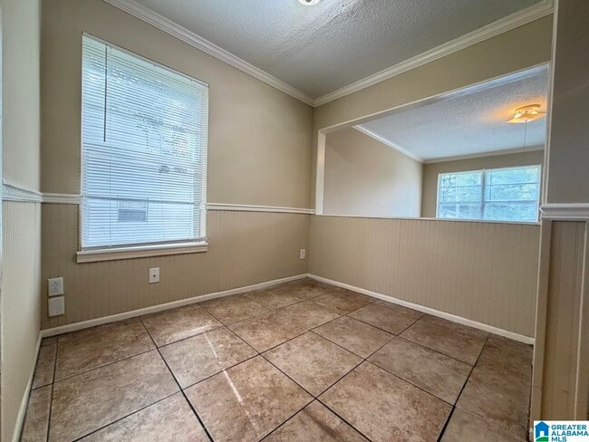 127 Avalon Ave