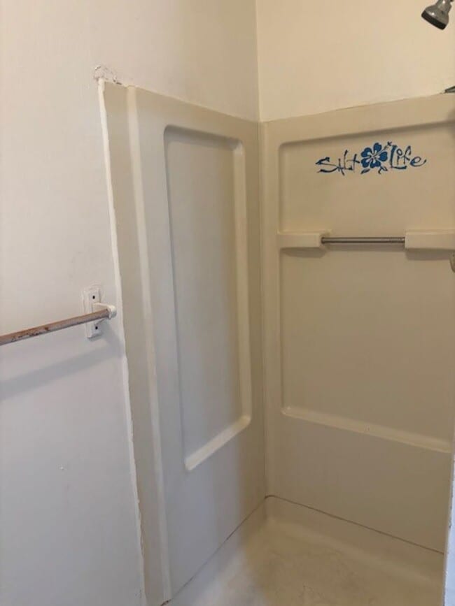 Photo - 324 N Orange St Unit 4