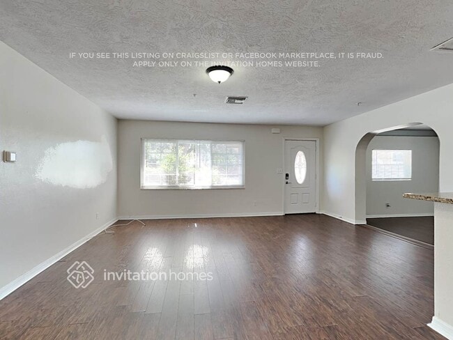 Photo - 2056 S Belcher Rd