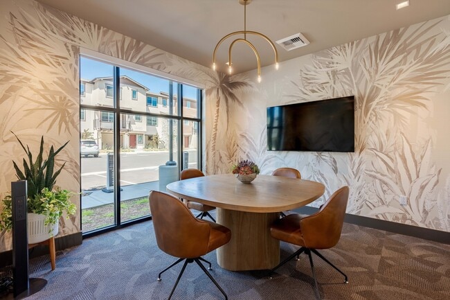 Marlowe Sand Canyon