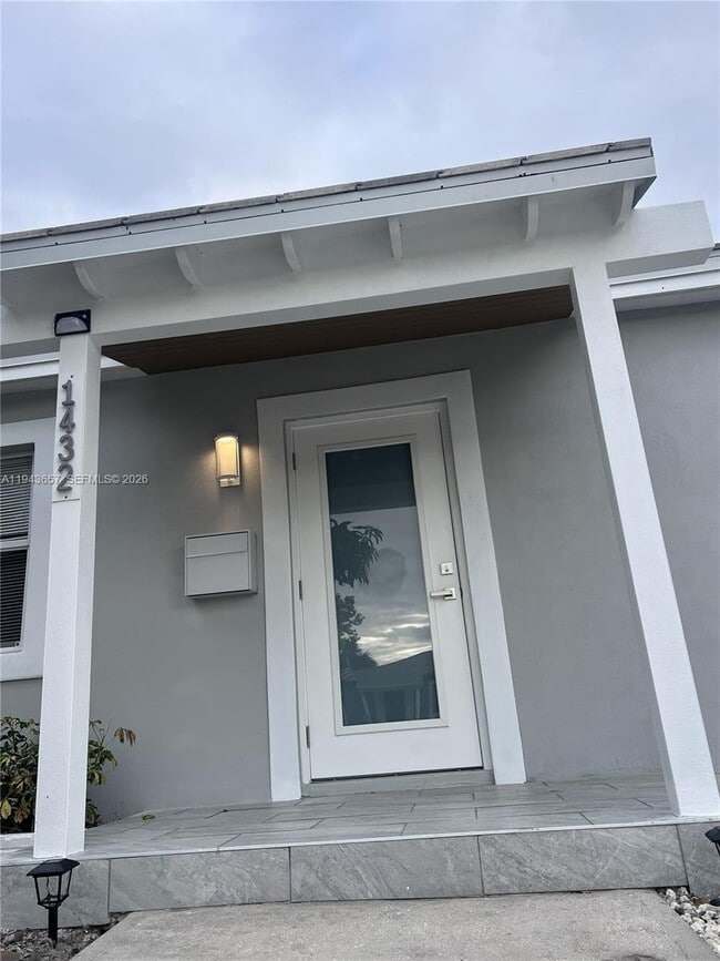 Photo - 1432 N Andrews Ave