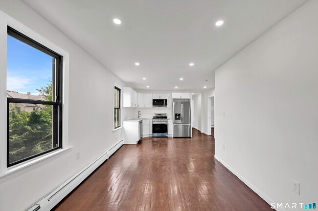 Photo - 54 Overlook Ave Unit #2
