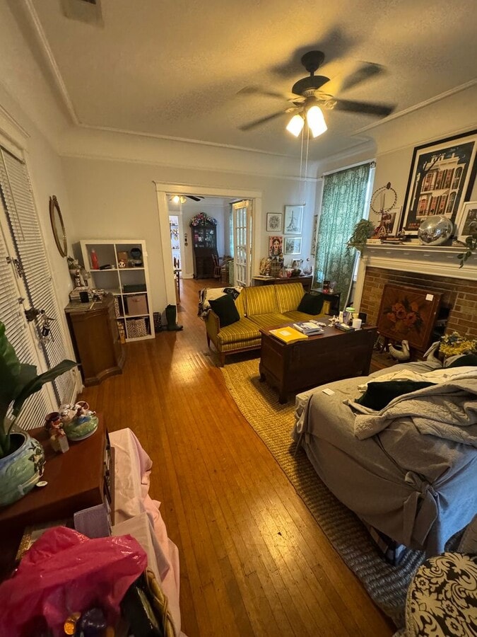 1724-1726 Broadway St. - 1724-1726  Broadway St. Apartment Unit 1724- A