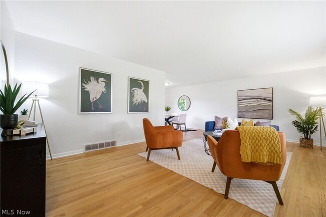 Photo - 3331 Edington Rd
