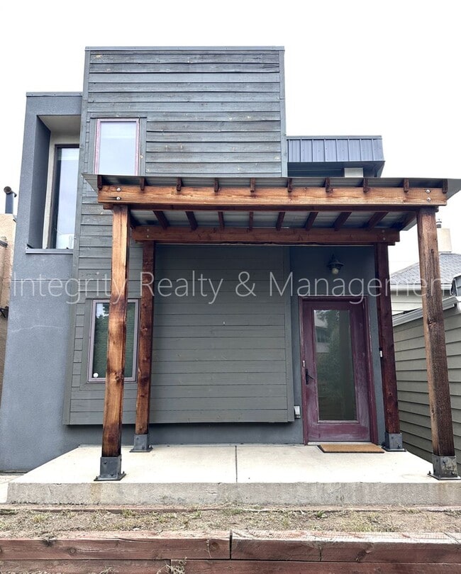 Building Photo - 3526 Lipan St Rental