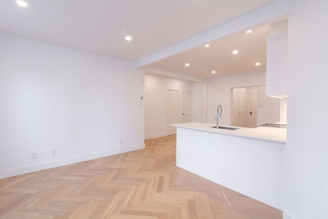 Photo - 5530 Ch De La Côte-Saint-Luc