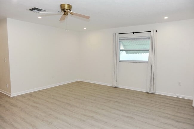 Photo - Naples Park - 3 Bedroom/2 Bath - Annual Re... Casa