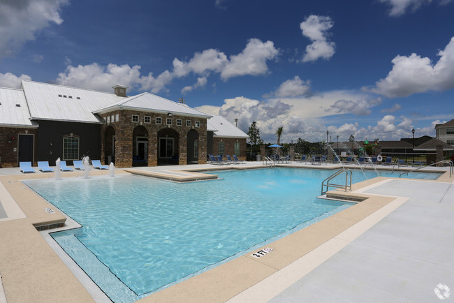 Building Photo - Grand Reserve at Canton Rental
