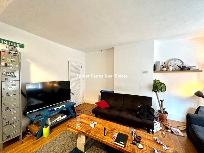 Photo - 8 Sewall St Unit 1