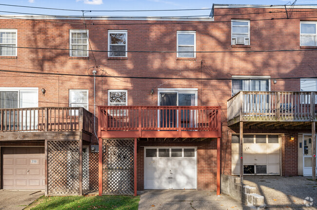 Building Photo - 396 Caughey Ave Rental