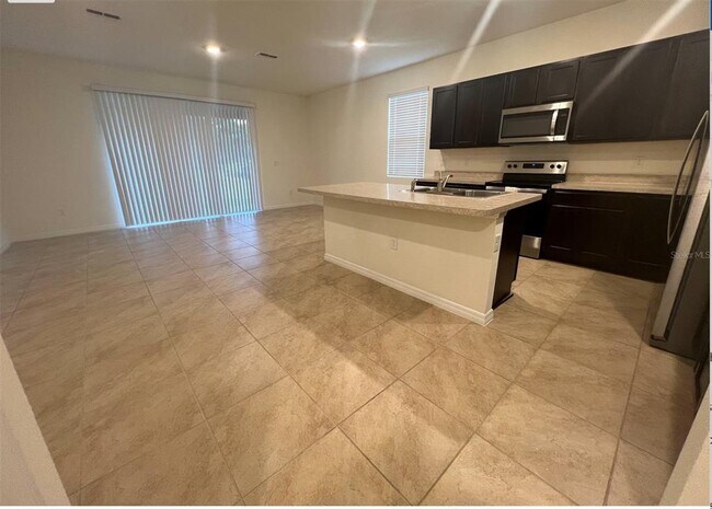 Photo - 1296 Yellow Finch Dr