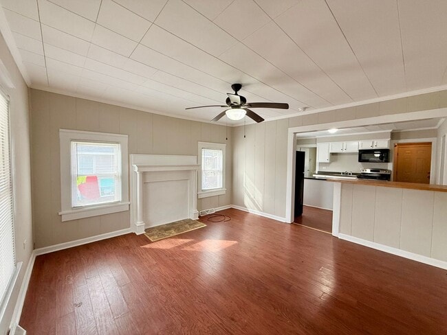 Photo - 409 N Crigler St