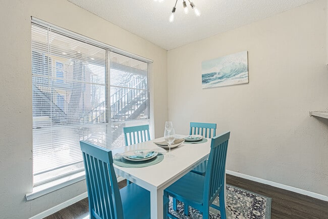 Photo - The Retreat at 2818